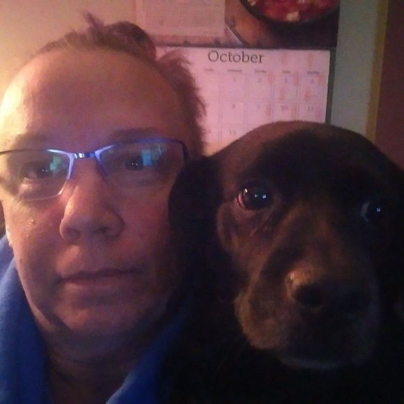 Meet your Posher, Michelle - Picture 1 of 1